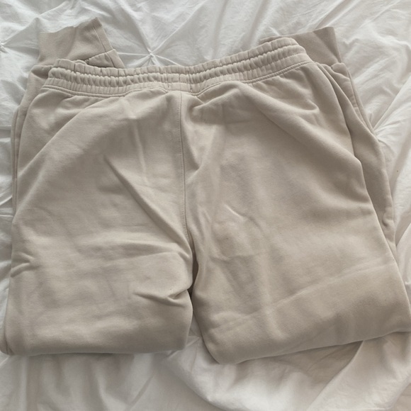 Sweatpants - Picture 4 of 4